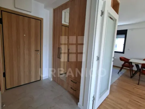 Prodaja, jednosoban stan, 56m², Tološi, Podgorica - image 3