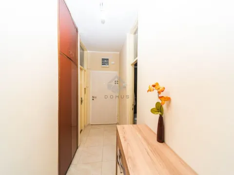 Rent, two bedroom apartment, 60m², Autobuska stanica, Podgorica - image 10