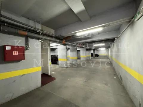 Sale, three bedroom apartment, 117m², Vračar Sve Podlokacije, Beograd - image 16