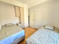 Izdavanje, dvosoban stan, 72m², Centar, Tivat - image 6
