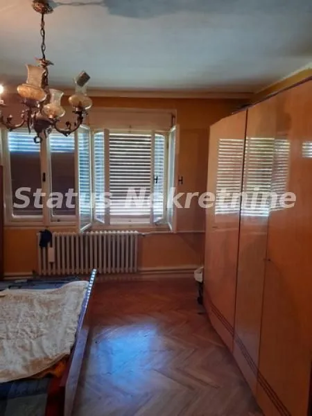 Prodaja, kuća, 250m², Sremski Karlovci, Novi Sad