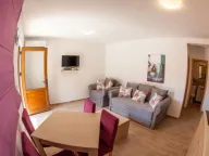 Rent, apartment, 55m², Petrovac, Budva - image 6