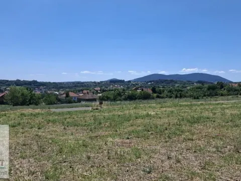 Prodaja, plac, 1800m², Sopot, Beograd - image 1