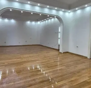 Izdavanje, četvorosoban stan, 144m², Vračar Sve Podlokacije, Beograd - image 2