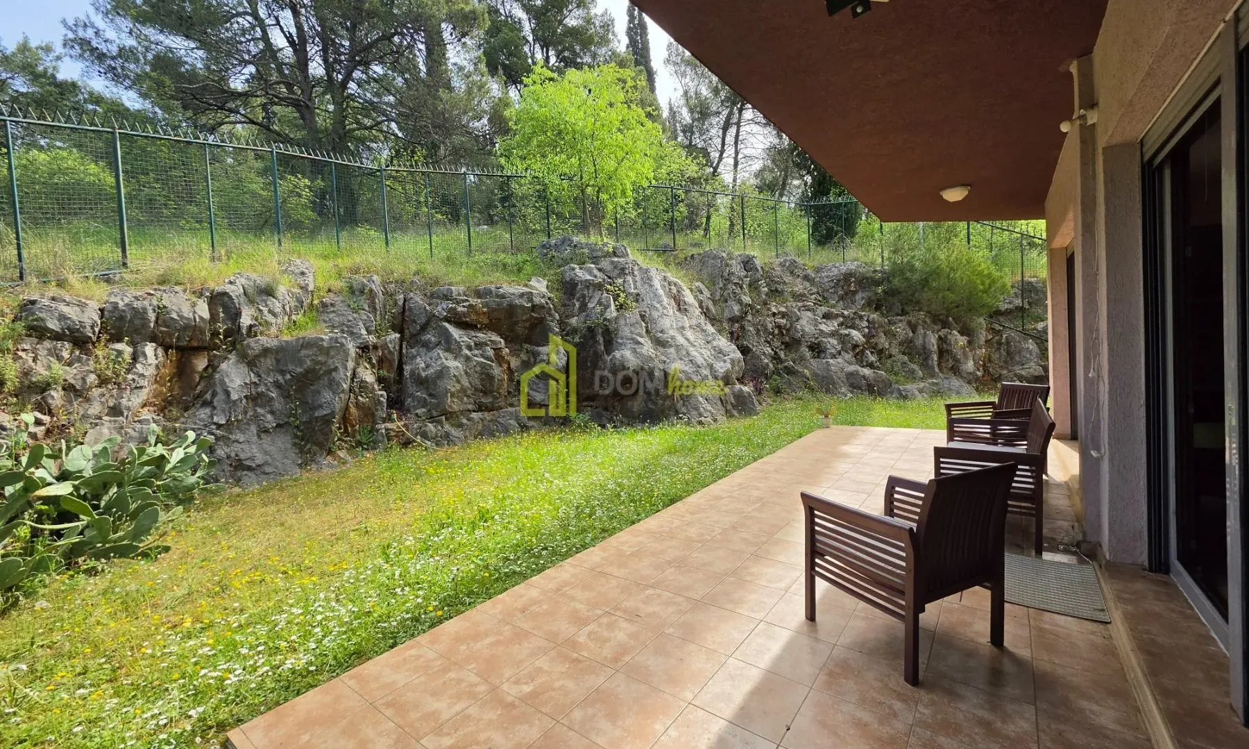 Prodaja, trosoban stan, 197m², Vezirov Most, Podgorica