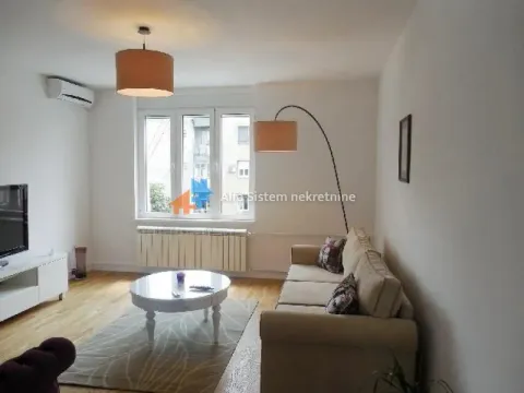 Rent, two bedroom apartment, 56m², Vračar Sve Podlokacije, Beograd - image 2