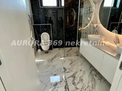 Rent, house, 180m², Tatarsko brdo, Petrovaradin - image 11