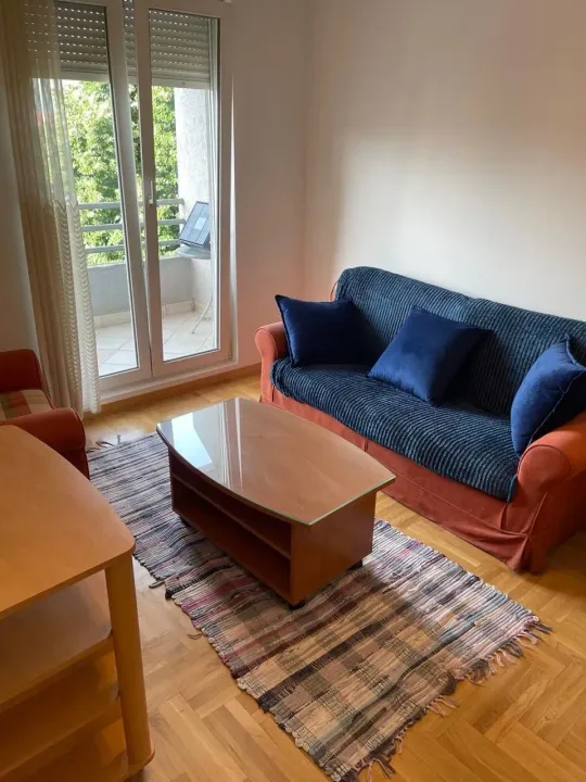 Rent, one bedroom apartment, 36m², Stari Aerodrom, Podgorica