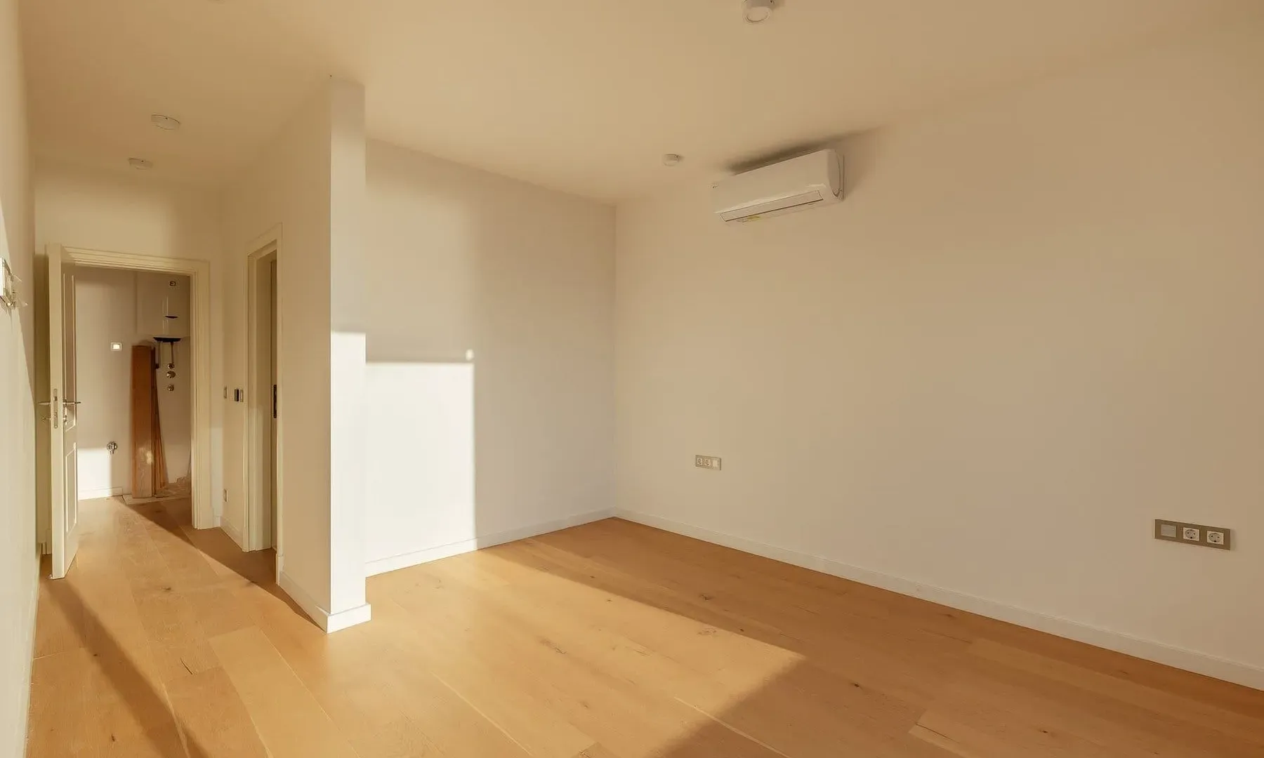 Prodaja, dvosoban stan, 103m², Kotor, Crna Gora