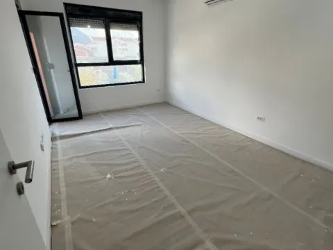 Sale, one bedroom apartment, 44m², Šušanj, Bar - image 7