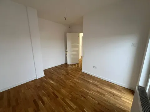 Izdavanje, poslovni prostor, 92m², Vidovdansko naselje, Novi Sad Sve Podlokacije - image 9