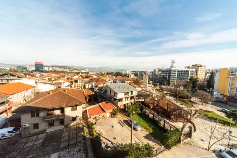 Rent, one bedroom apartment, 60m², Stara Varoš, Podgorica - image 13