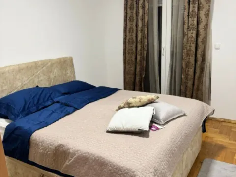 Izdavanje, stan, 87m², Stari Aerodrom, Podgorica - image 6