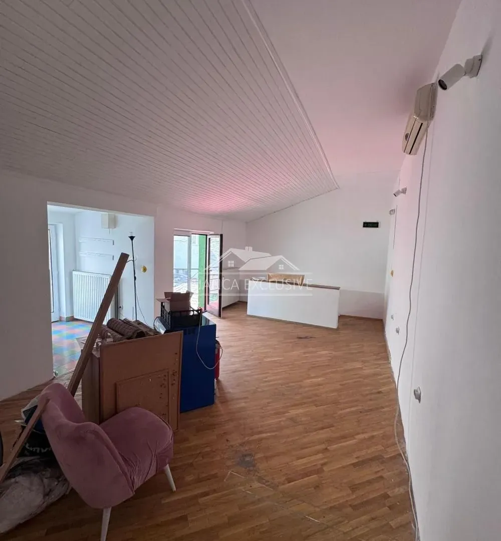 Prodaja, stan, 166m², Vračar Sve Podlokacije, Beograd