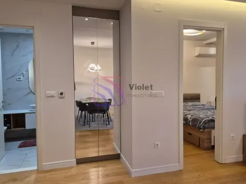 Prodaja, jednosoban stan, 63m², Kod Capital Plaze, Podgorica - image 2