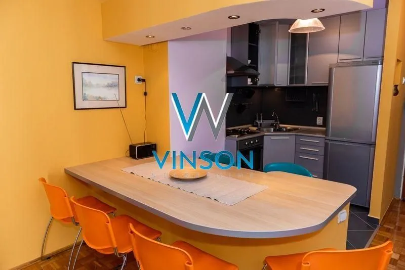 Izdavanje, dvosoban stan, 71m², Centar, Novi Sad
