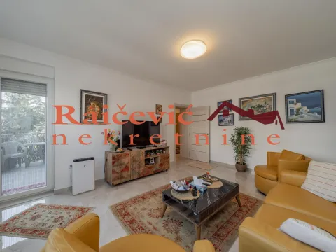 Sale, three bedroom apartment, 80m², Savski Venac, Beograd - image 4