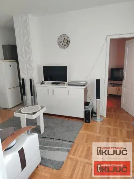 Rent, one bedroom apartment, 30m², Adice, Novi Sad Sve Podlokacije - image 3