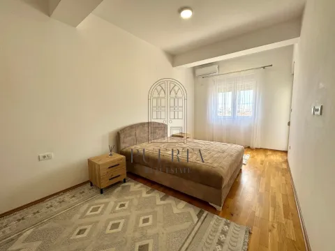 Rent, two bedroom apartment, 82m², Ljubović, Podgorica - image 10