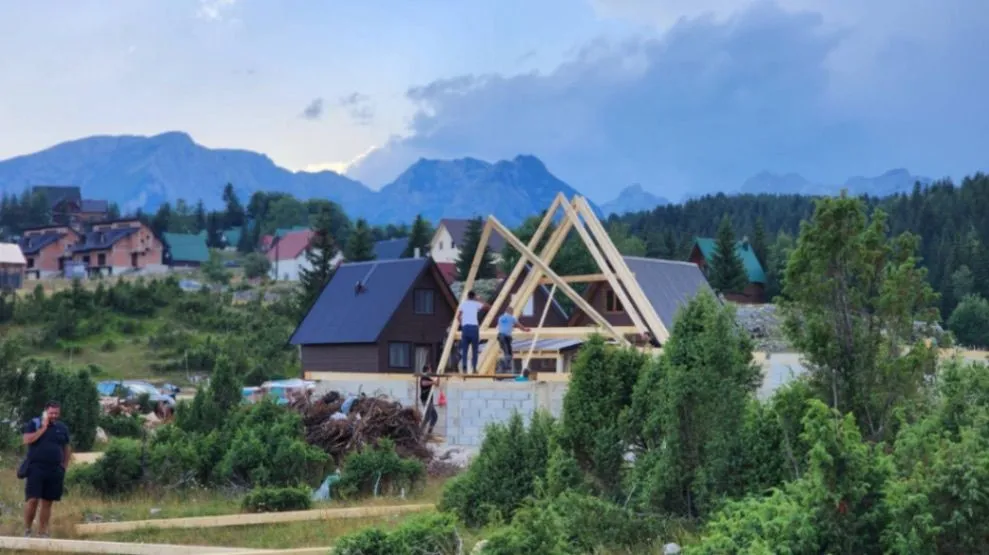 Prodaja, plac, 588m², Žabljak, Crna Gora