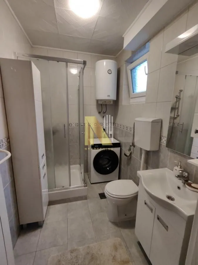 Izdavanje, trosoban stan, 73m², Kej, Novi Sad Sve Podlokacije