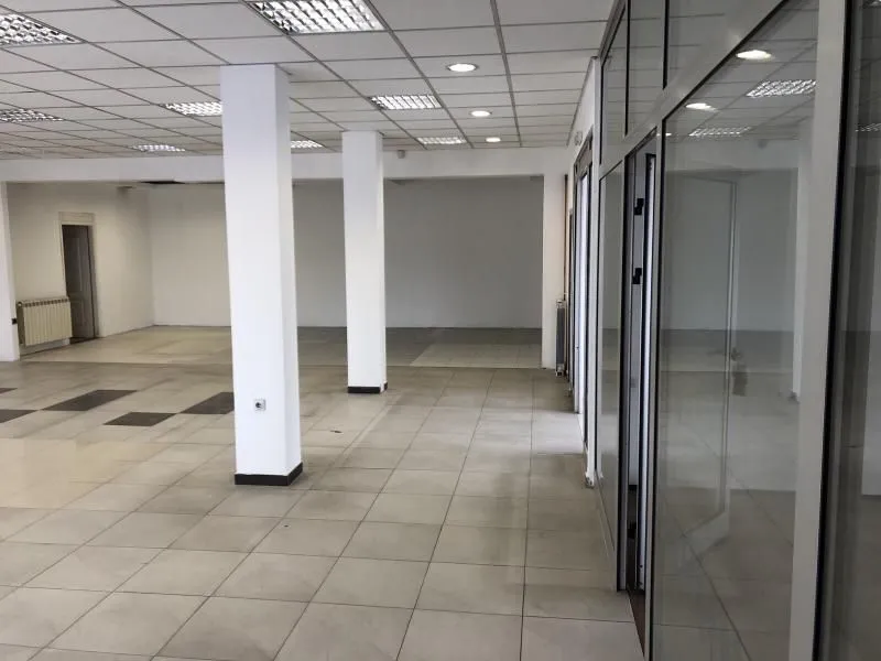 Rent, office space, 280m², Altina, Beograd