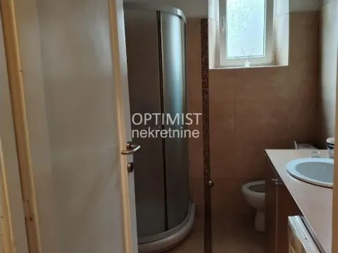 Izdavanje, trosoban stan, 68m², Lekino Brdo, Voždovac Sve Podlokacije - image 9