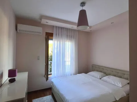 Rent, two bedroom apartment, 75m², Centar, Podgorica - image 8