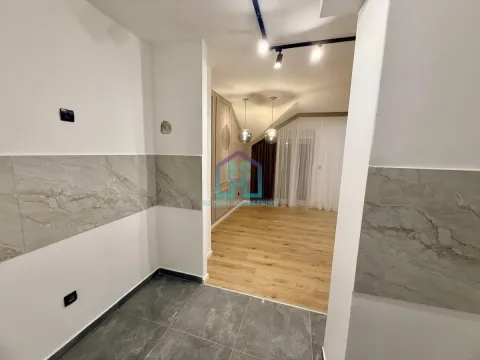 Prodaja, dvosoban stan, 58m², Centar, Novi Sad - image 7