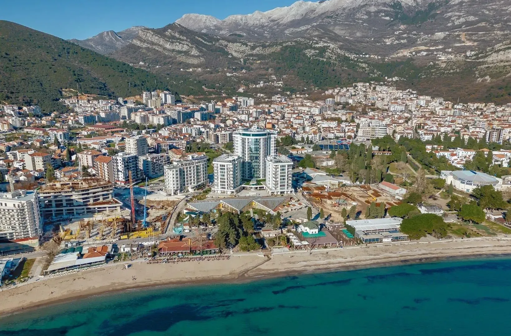 Prodaja, jednosoban stan, 63m², Tre Canne, Budva