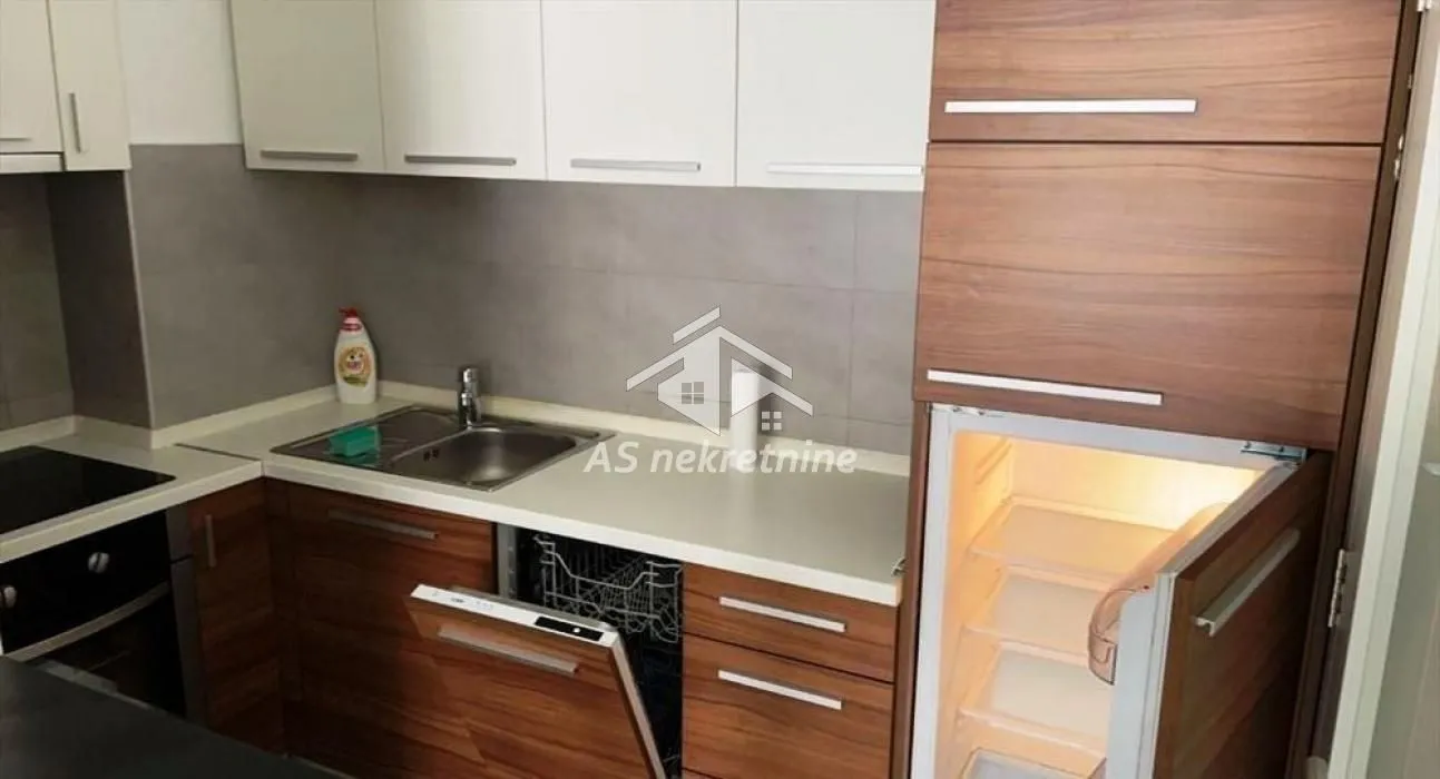 Prodaja, dvosoban stan, 55m², Novi Beograd Blok 65, Novi Beograd Sve Podlokacije