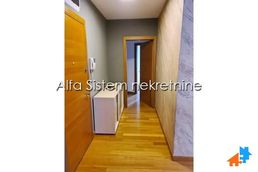 Rent, three bedroom apartment, 82m², Vračar Hram, Vračar Sve Podlokacije