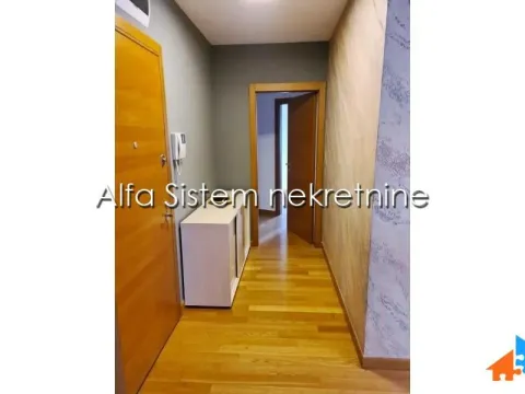 Rent, three bedroom apartment, 82m², Vračar Hram, Vračar Sve Podlokacije - image 19