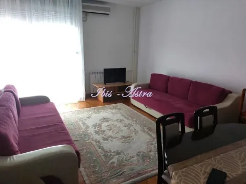Rent, two bedroom apartment, 50m², Palilula Sve Podlokacije, Beograd - image 2