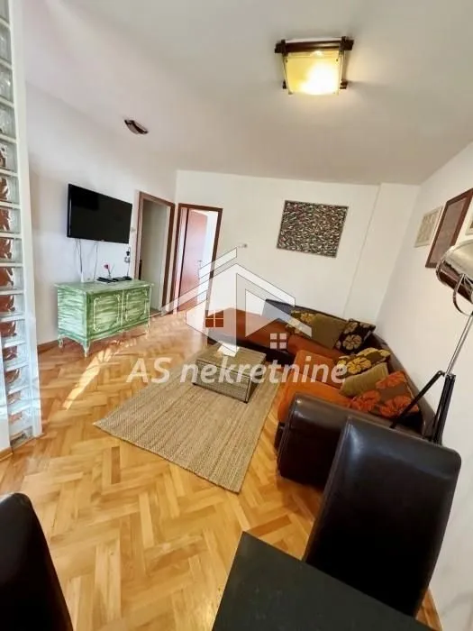 Rent, two bedroom apartment, 40m², Zemun Sve Podlokacije, Beograd