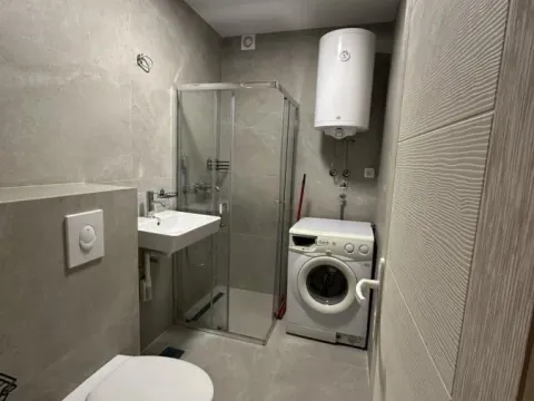 Izdavanje, dvosoban stan, 43m², Adamovićevo Naselje, Novi Sad Sve Podlokacije - image 5