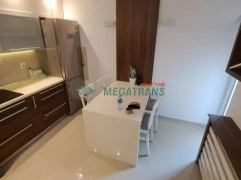 Izdavanje, četvorosoban stan, 103m², Grbavica, Novi Sad Sve Podlokacije - image 11