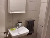 Izdavanje, trosoban stan, 64m², Uciteljsko Naselje, Zvezdara Sve Podlokacije - image 9