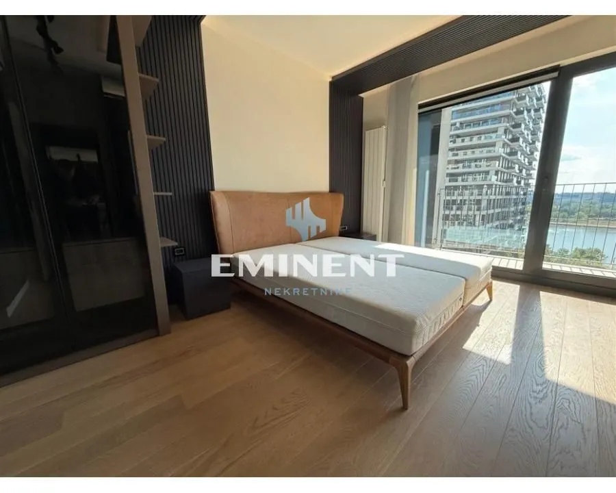 Rent, three bedroom apartment, 112m², Savski Venac, Beograd