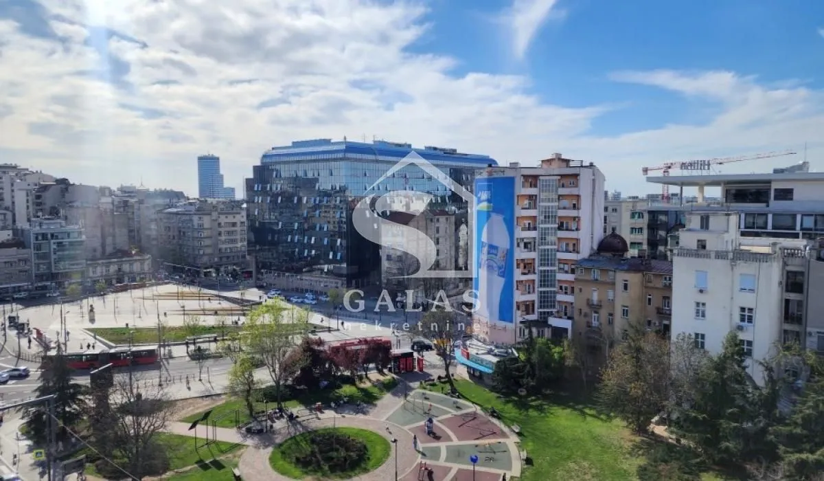 Sale, three bedroom apartment, 105m², Slavija, Vračar Sve Podlokacije