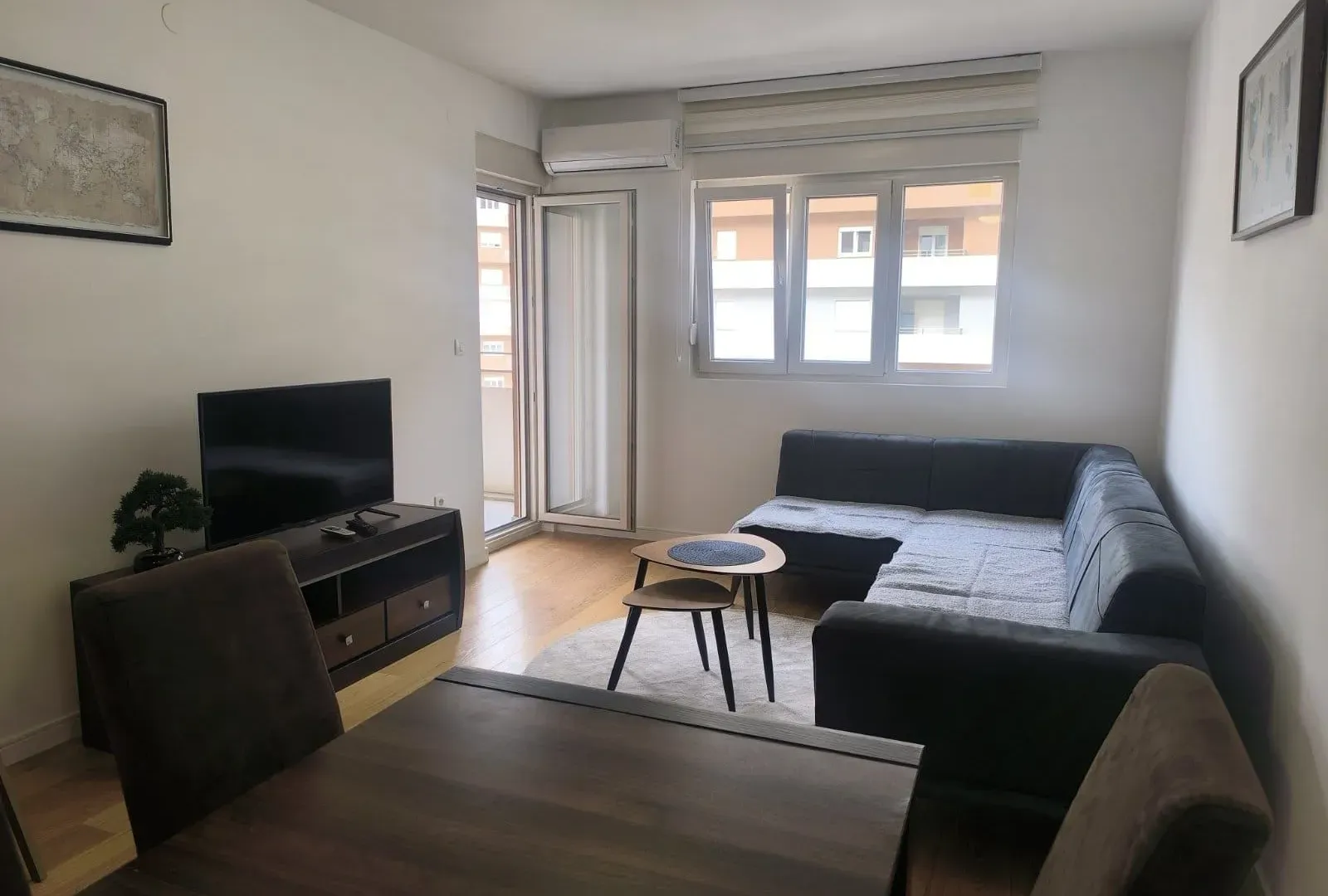 Izdavanje, dvosoban stan, 70m², Central Point, Podgorica