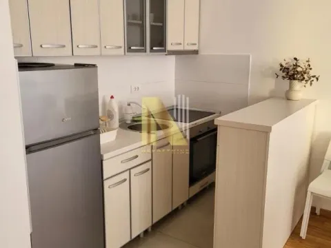 Izdavanje, jednosoban stan, 37m², Centar, Novi Sad - image 8