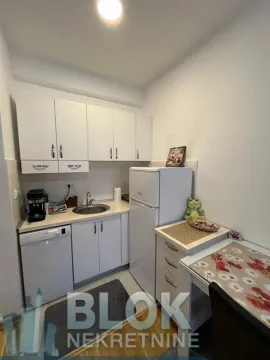 Izdavanje, jednosoban stan, 30m², Tuški Put, Podgorica - image 3
