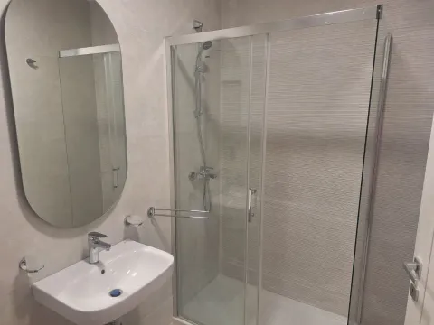 Izdavanje, jednosoban stan, 40m², Zabjelo, Podgorica - image 4