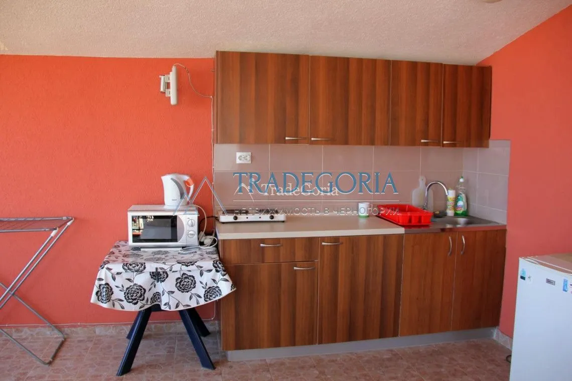 Prodaja, ugostiteljski objekat, 376m², Dobra Voda, Bar