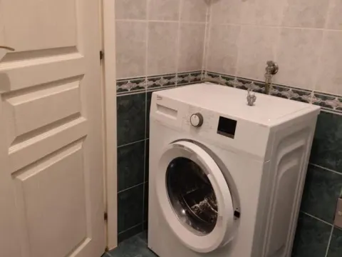 Izdavanje, garsonjera, 29m², Bulevar Oslobodjenja, Novi Sad Sve Podlokacije - image 4