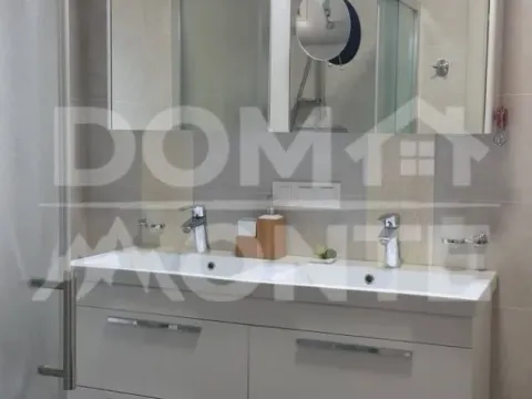 Izdavanje, trosoban stan, 110m², Seljanovo, Tivat - image 9