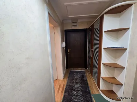 Sale, three bedroom apartment, 77m², Autokomanda, Voždovac Sve Podlokacije - image 9