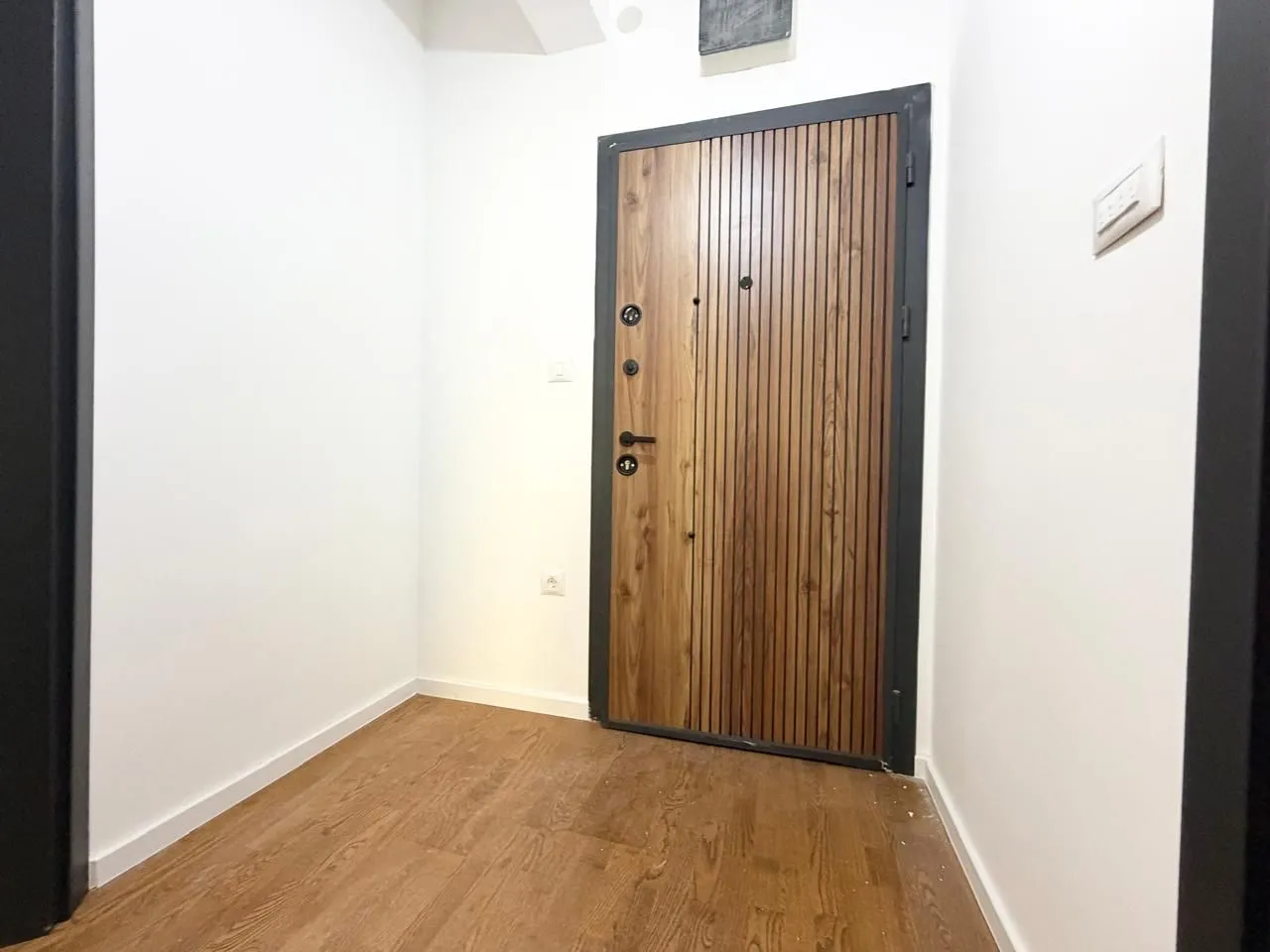 Prodaja, jednosoban stan, 36m², Zagorič, Podgorica
