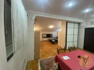 Izdavanje, trosoban stan, 85m², Cvetkova Pijaca, Zvezdara Sve Podlokacije - image 2